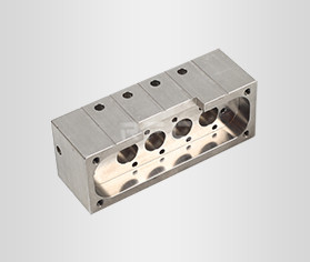 CNC加工與傳統(tǒng)手工加工相比有何優(yōu)勢？